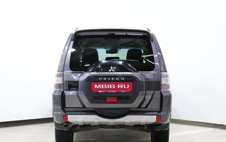 Mitsubishi Pajero IV, 2015 год, 2 470 000 рублей, 6 фотография