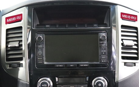 Mitsubishi Pajero IV, 2015 год, 2 470 000 рублей, 16 фотография