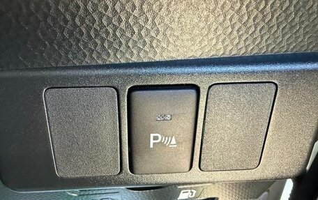 Toyota Roomy I, 2023 год, 1 198 777 рублей, 18 фотография