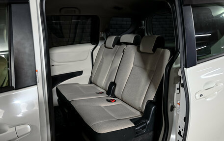 Toyota Sienta II, 2017 год, 1 490 000 рублей, 20 фотография