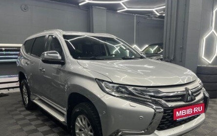 Mitsubishi Pajero Sport III рестайлинг, 2020 год, 2 850 000 рублей, 5 фотография