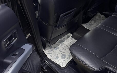 Mitsubishi Outlander III рестайлинг 3, 2008 год, 800 000 рублей, 7 фотография