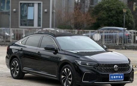 Volkswagen Passat B8 рестайлинг, 2021 год, 2 000 000 рублей, 3 фотография