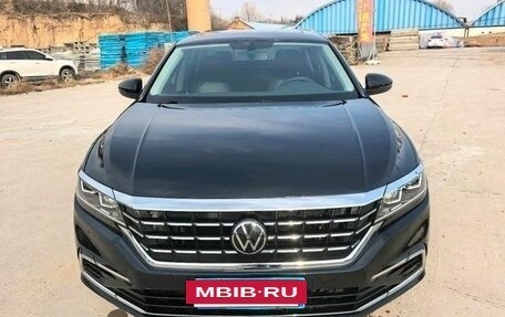 Volkswagen Passat B8 рестайлинг, 2021 год, 2 000 000 рублей, 2 фотография