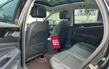 Volkswagen Passat B8 рестайлинг, 2021 год, 2 000 000 рублей, 8 фотография