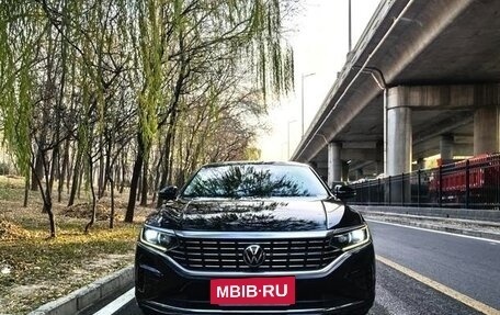 Volkswagen Passat B8 рестайлинг, 2021 год, 2 000 000 рублей, 2 фотография