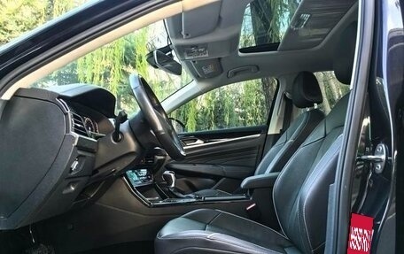 Volkswagen Passat B8 рестайлинг, 2021 год, 2 000 000 рублей, 7 фотография