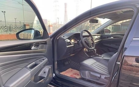 Volkswagen Passat B8 рестайлинг, 2021 год, 2 000 000 рублей, 9 фотография