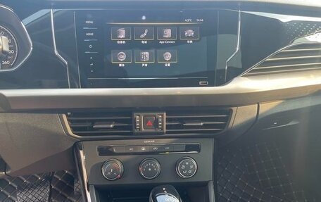 Volkswagen Passat B8 рестайлинг, 2021 год, 2 000 000 рублей, 17 фотография