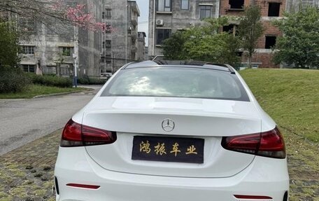 Mercedes-Benz A-Класс, 2022 год, 1 800 000 рублей, 6 фотография