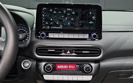 Hyundai Kona I, 2021 год, 1 936 000 рублей, 12 фотография