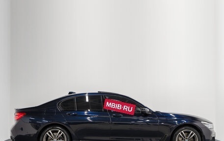 BMW 7 серия, 2018 год, 4 190 000 рублей, 6 фотография