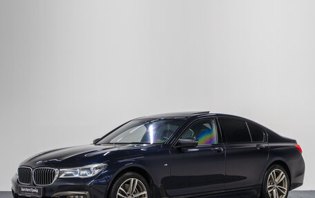 BMW 7 серия, 2018 год, 4 190 000 рублей, 36 фотография