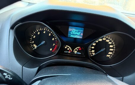 Ford Focus III, 2014 год, 700 000 рублей, 2 фотография