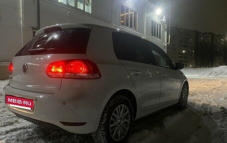 Volkswagen Golf VI, 2012 год, 750 000 рублей, 2 фотография