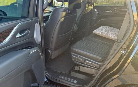 Cadillac Escalade V, 2023 год, 15 000 000 рублей, 5 фотография