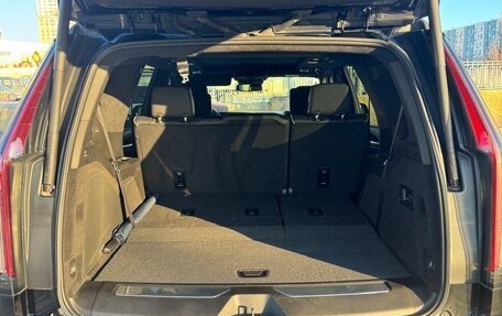 Cadillac Escalade V, 2023 год, 15 000 000 рублей, 4 фотография