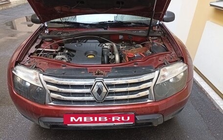 Renault Duster I рестайлинг, 2014 год, 930 000 рублей, 2 фотография