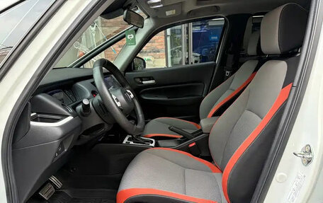 Honda Fit, 2021 год, 1 300 000 рублей, 9 фотография