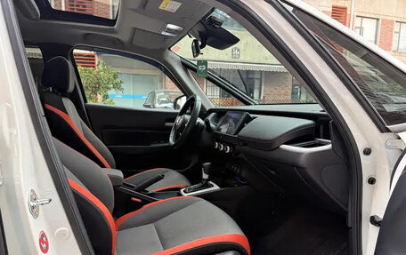 Honda Fit, 2021 год, 1 300 000 рублей, 14 фотография