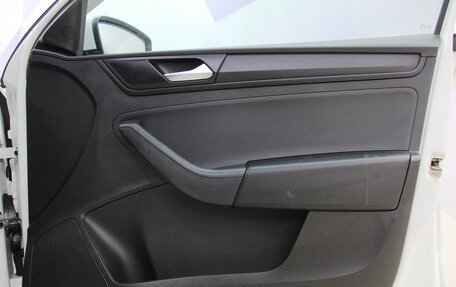 Volkswagen Polo VI (EU Market), 2021 год, 1 384 000 рублей, 24 фотография