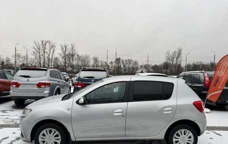 Renault Sandero II рестайлинг, 2017 год, 516 000 рублей, 5 фотография