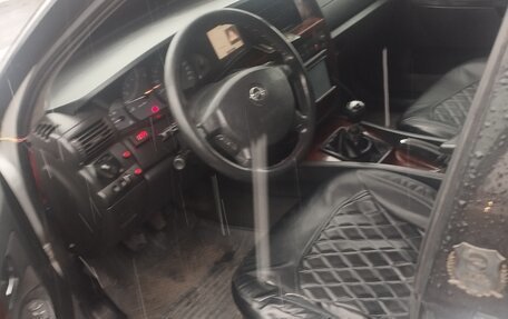 Opel Omega B, 2001 год, 168 000 рублей, 2 фотография