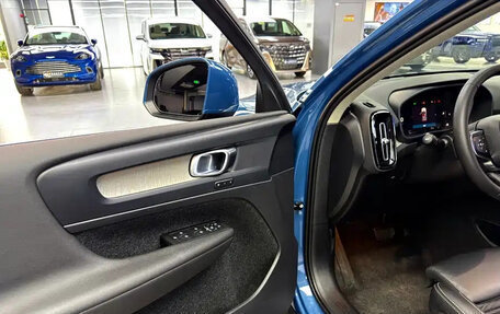 Volvo XC40 I, 2023 год, 3 648 027 рублей, 9 фотография