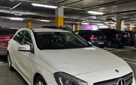 Mercedes-Benz A-Класс, 2014 год, 1 250 000 рублей, 2 фотография