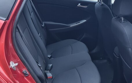 Hyundai Solaris II рестайлинг, 2015 год, 940 000 рублей, 15 фотография