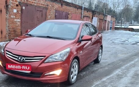 Hyundai Solaris II рестайлинг, 2015 год, 940 000 рублей, 36 фотография
