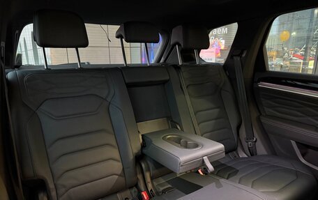 Volkswagen Touareg III, 2025 год, 12 300 000 рублей, 18 фотография