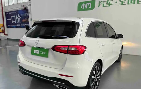 Mercedes-Benz B-Класс, 2022 год, 2 050 000 рублей, 5 фотография