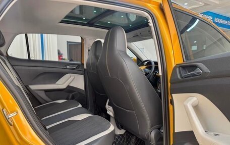 Volkswagen T-Cross I, 2021 год, 1 280 000 рублей, 13 фотография