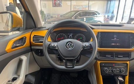 Volkswagen T-Cross I, 2021 год, 1 280 000 рублей, 8 фотография
