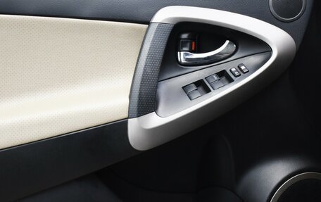 Toyota RAV4, 2008 год, 1 135 000 рублей, 12 фотография