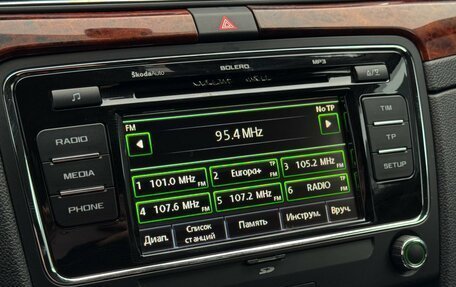 Skoda Superb III рестайлинг, 2012 год, 1 179 000 рублей, 22 фотография