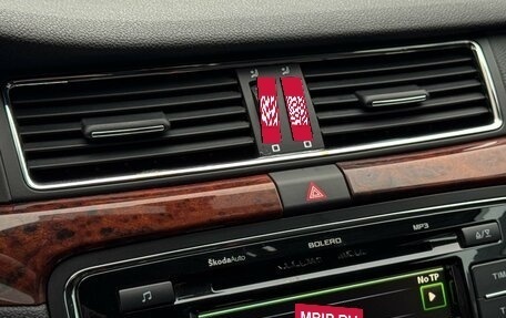 Skoda Superb III рестайлинг, 2012 год, 1 179 000 рублей, 21 фотография