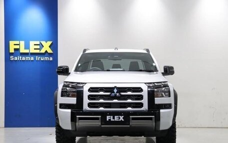 Mitsubishi Triton, 2025 год, 6 250 000 рублей, 2 фотография