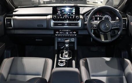 Mitsubishi Triton, 2025 год, 6 250 000 рублей, 19 фотография