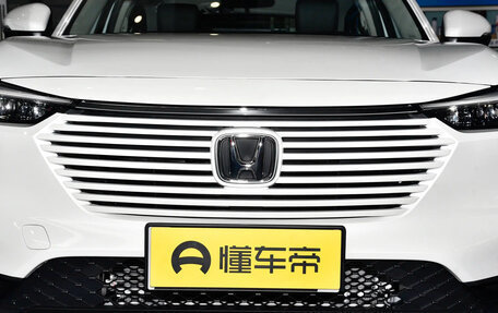 Honda Vezel, 2025 год, 1 820 000 рублей, 10 фотография