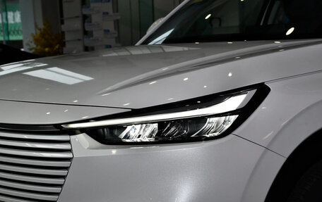 Honda Vezel, 2025 год, 1 820 000 рублей, 13 фотография