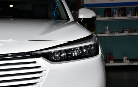 Honda Vezel, 2025 год, 1 820 000 рублей, 11 фотография