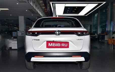 Honda Vezel, 2025 год, 1 820 000 рублей, 6 фотография