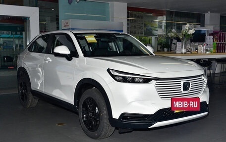 Honda Vezel, 2025 год, 1 820 000 рублей, 3 фотография