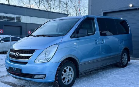 Hyundai Grand Starex Grand Starex I рестайлинг 2, 2010 год, 670 000 рублей, 1 фотография