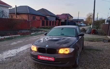 BMW 1 серия, 2008 год, 1 300 000 рублей, 1 фотография