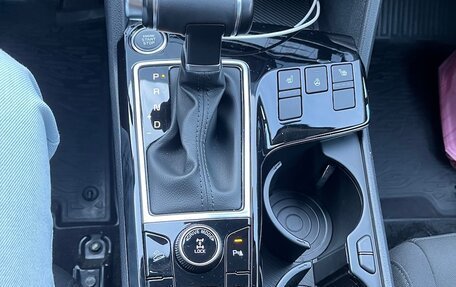 KIA Sportage IV рестайлинг, 2023 год, 3 550 000 рублей, 6 фотография