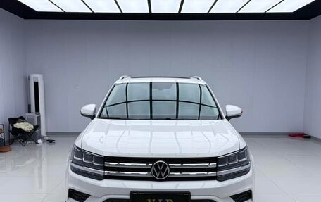 Volkswagen Tharu, 2022 год, 1 490 000 рублей, 2 фотография