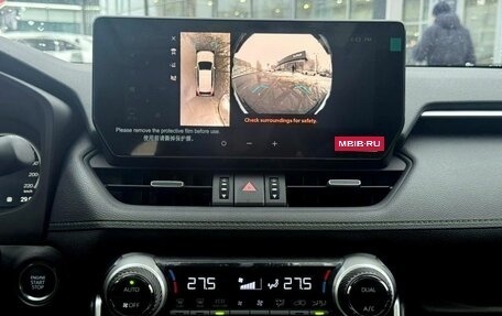 Toyota RAV4, 2025 год, 4 390 000 рублей, 15 фотография